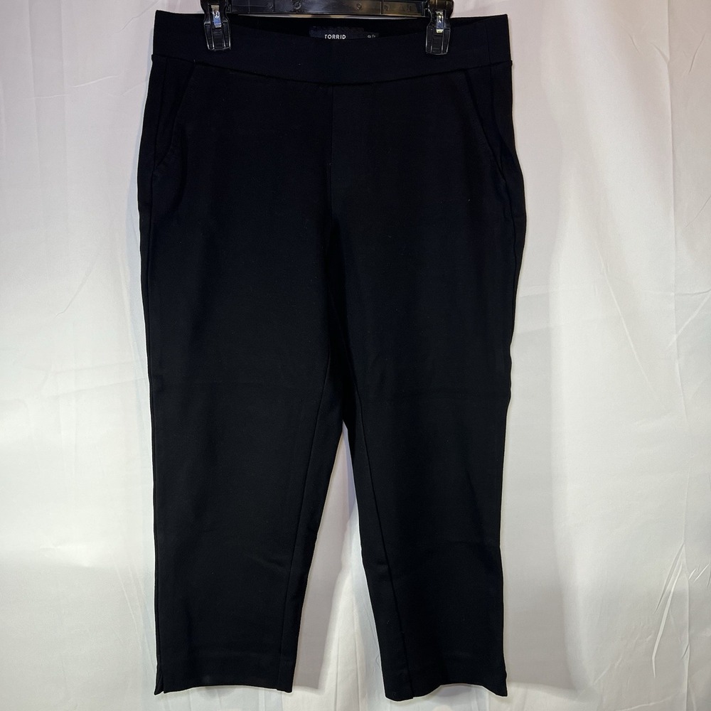 Women's Torrid Size 0R Pull On Capri Black Slacks Dress Pants Office Teacher